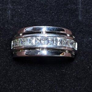 CZ and 925 silver ring - size 6